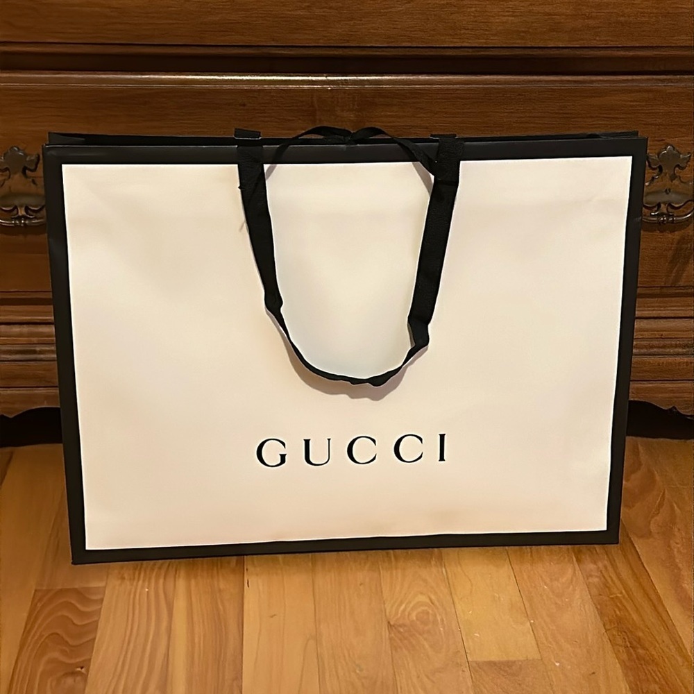 Gucci Shopping Bag